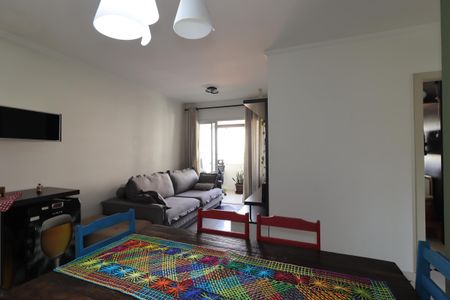 Apartamento à venda com 83m², 3 quartos e 2 vagasSala