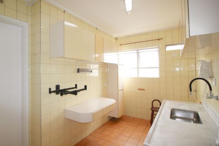 Apartamento para alugar com 87m², 2 quartos e 2 vagasCozinha
