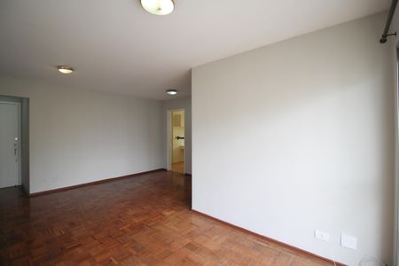 Sala de apartamento para alugar com 1 quarto, 87m² em Indianópolis, São Paulo