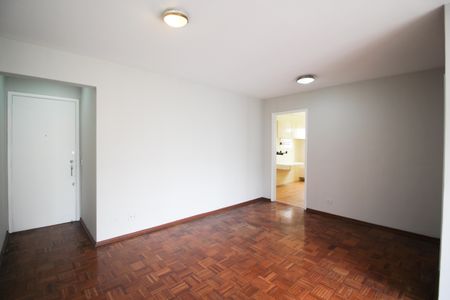 Sala de apartamento para alugar com 1 quarto, 87m² em Indianópolis, São Paulo