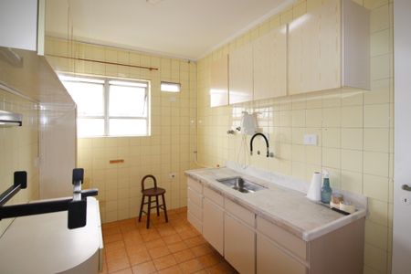 Apartamento para alugar com 87m², 2 quartos e 2 vagasCozinha