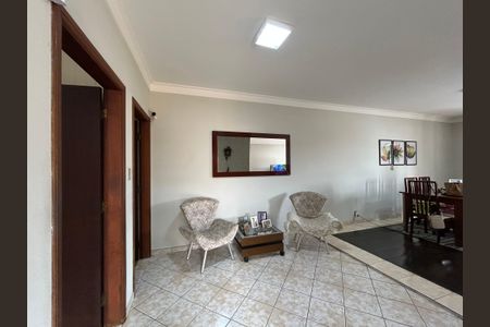 Sala de entrada  de casa para alugar com 4 quartos, 400m² em Vila dos Remedios, São Paulo
