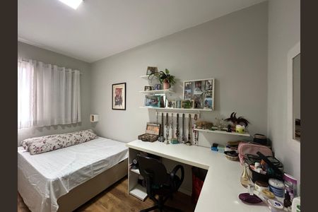 Casa para alugar com 400m², 4 quartos e 3 vagas Casa para alugar com 400m², 4 quartos e 3 vagasQuarto 2