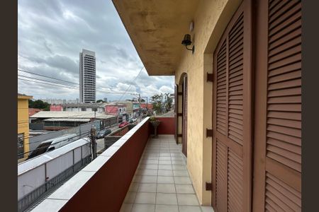 Casa para alugar com 400m², 4 quartos e 3 vagas Casa para alugar com 400m², 4 quartos e 3 vagasVaranda da Sala