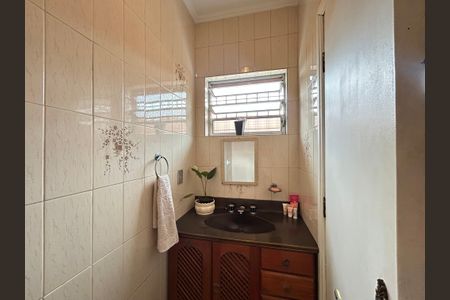 Casa para alugar com 400m², 4 quartos e 3 vagas Casa para alugar com 400m², 4 quartos e 3 vagasLavabo