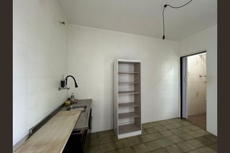 Casa para alugar com 400m², 4 quartos e 3 vagas Casa para alugar com 400m², 4 quartos e 3 vagascozinha de serviço