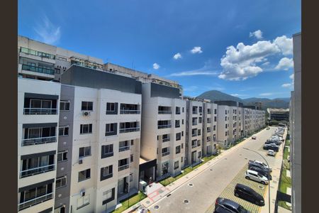 Vista  de apartamento à venda com 2 quartos, 46m² em Recreio dos Bandeirantes, Rio de Janeiro