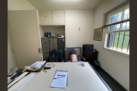 Casa à venda com 160m², 5 quartos e 5 vagas Casa à venda com 160m², 5 quartos e 5 vagasQuarto 3