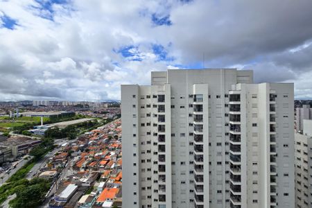 Apartamento para alugar com 70m², 2 quartos e 1 vagaVista - Sacada