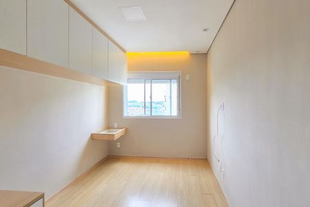 Apartamento para alugar com 70m², 2 quartos e 1 vagaSuíte