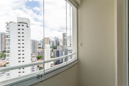 Varanda de apartamento à venda com 2 quartos, 72m² em Itaim Bibi, São Paulo