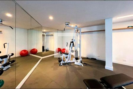 Apartamento à venda com 44m², 2 quartos e 1 vaga Apartamento à venda com 44m², 2 quartos e 1 vagaÁrea comum - Academia