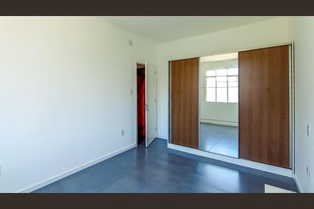 Quarto  de apartamento à venda com 1 quarto, 52m² em Menino Deus, Porto Alegre