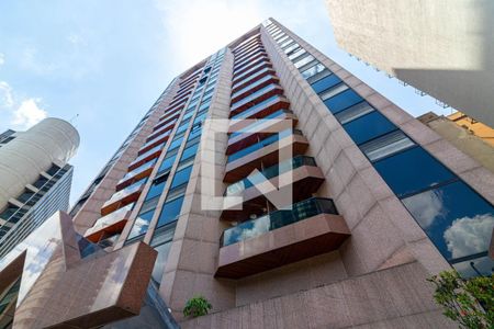 Apartamento à venda com 44m², 1 quarto e 1 vaga Apartamento à venda com 44m², 1 quarto e 1 vagaFachada