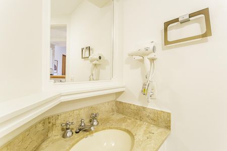 Apartamento à venda com 44m², 1 quarto e 1 vaga Apartamento à venda com 44m², 1 quarto e 1 vagaBanheiro