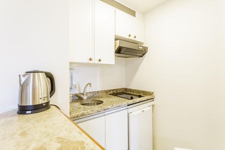 Apartamento à venda com 44m², 1 quarto e 1 vaga Apartamento à venda com 44m², 1 quarto e 1 vagaCozinha
