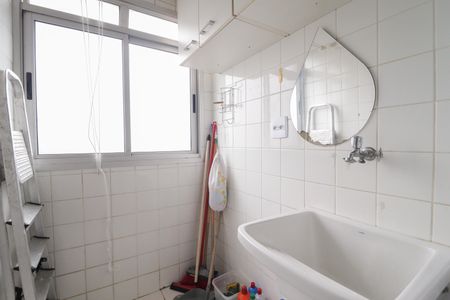 Apartamento para alugar com 50m², 2 quartos e 1 vaga Apartamento para alugar com 50m², 2 quartos e 1 vagaCozinha e Área de Serviço