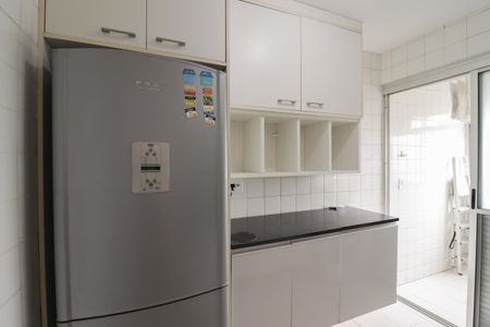 Apartamento para alugar com 50m², 2 quartos e 1 vaga Apartamento para alugar com 50m², 2 quartos e 1 vagaCozinha e Área de Serviço