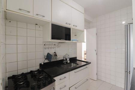 Apartamento para alugar com 50m², 2 quartos e 1 vaga Apartamento para alugar com 50m², 2 quartos e 1 vagaCozinha e Área de Serviço