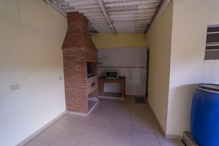 Casa à venda com 80m², 3 quartos e 1 vagaÁrea gourmet