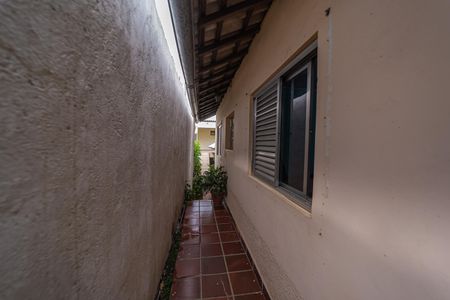 Casa à venda com 80m², 3 quartos e 1 vagaCorredor