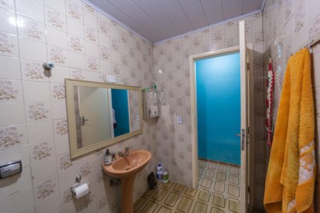 Casa à venda com 80m², 3 quartos e 1 vagaBanheiro