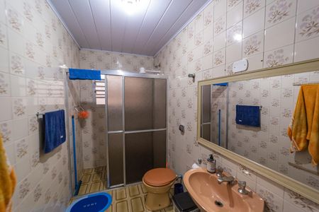 Casa à venda com 80m², 3 quartos e 1 vagaBanheiro