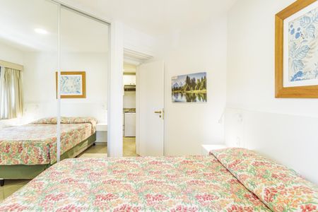 Apartamento à venda com 44m², 1 quarto e 1 vagaQuarto