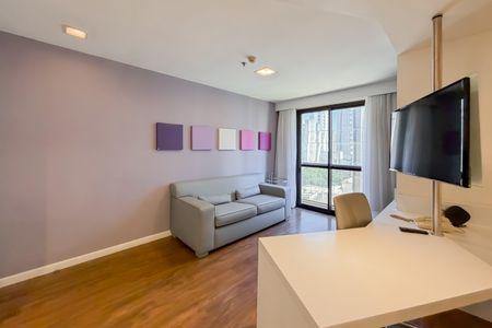 Studio à venda com 33m², 1 quarto e 1 vaga Studio à venda com 33m², 1 quarto e 1 vagaSala