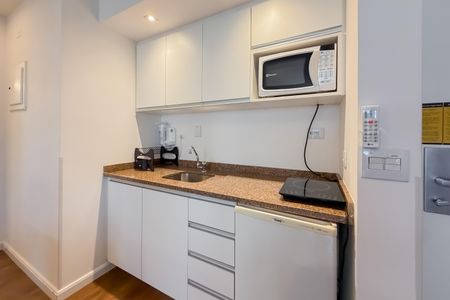 Studio à venda com 33m², 1 quarto e 1 vaga Studio à venda com 33m², 1 quarto e 1 vagaCozinha