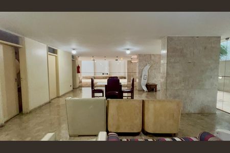 Apartamento à venda com 90m², 2 quartos e 1 vaga Apartamento à venda com 90m², 2 quartos e 1 vagaSalão de Festas