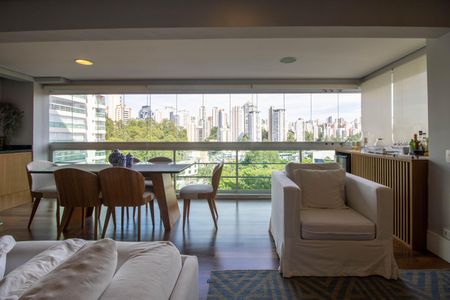 Sala de apartamento à venda com 3 quartos, 119m² em Parque do Morumbi, São Paulo