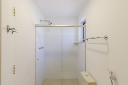 Banheiro de apartamento à venda com 1 quarto, 43m² em Jardim Paulistano, São Paulo