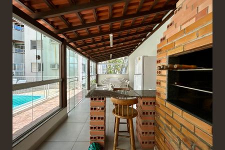 Apartamento para alugar com 200m², 4 quartos e 1 vaga Apartamento para alugar com 200m², 4 quartos e 1 vagaÁrea comum - Churrasqueira