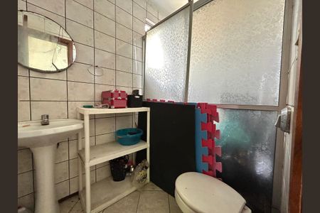 Apartamento para alugar com 200m², 4 quartos e 1 vaga Apartamento para alugar com 200m², 4 quartos e 1 vagaBanheiro