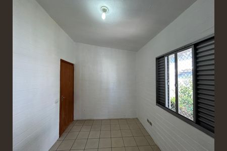 Apartamento para alugar com 70m², 2 quartos e 1 vagaQuarto 2 - Armários