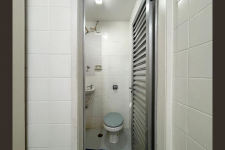 Apartamento à venda com 66m², 2 quartos e sem vaga Apartamento à venda com 66m², 2 quartos e sem vagaÁrea de serviço - banheiro