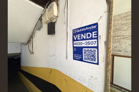 Apartamento à venda com 66m², 2 quartos e sem vaga Apartamento à venda com 66m², 2 quartos e sem vagaPlaca