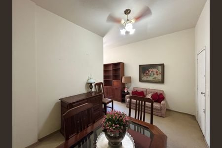 Sala de apartamento à venda com 2 quartos, 66m² em Copacabana, Rio de Janeiro