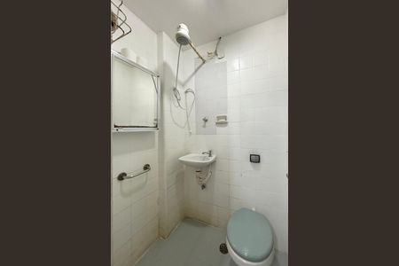 Apartamento à venda com 66m², 2 quartos e sem vaga Apartamento à venda com 66m², 2 quartos e sem vagaÁrea de serviço - banheiro