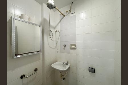 Apartamento à venda com 66m², 2 quartos e sem vaga Apartamento à venda com 66m², 2 quartos e sem vagaÁrea de serviço - banheiro