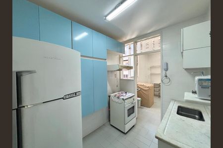 Apartamento à venda com 66m², 2 quartos e sem vaga Apartamento à venda com 66m², 2 quartos e sem vagaCozinha