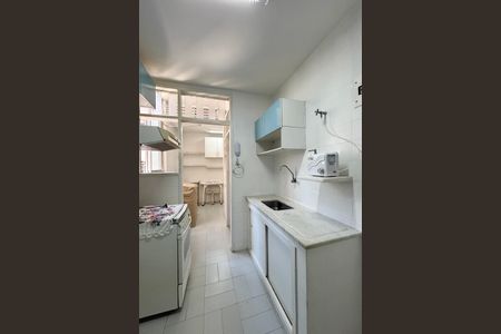 Apartamento à venda com 66m², 2 quartos e sem vaga Apartamento à venda com 66m², 2 quartos e sem vagaCozinha