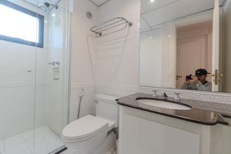 Banheiro de apartamento à venda com 1 quarto, 32m² em Bela Vista, São Paulo