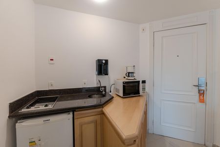 Apartamento à venda com 32m², 1 quarto e 1 vaga Apartamento à venda com 32m², 1 quarto e 1 vagaCozinha