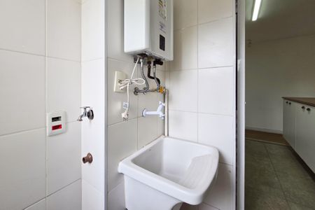 Apartamento à venda com 83m², 3 quartos e 2 vagasÁrea de Serviço