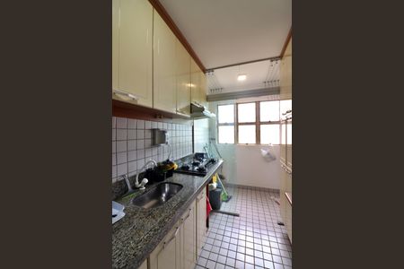 Apartamento para alugar com 74m², 3 quartos e 1 vagaCozinha e Área de Serviço