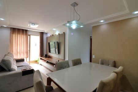 Sala  de apartamento para alugar com 3 quartos, 74m² em Baeta Neves, São Bernardo do Campo
