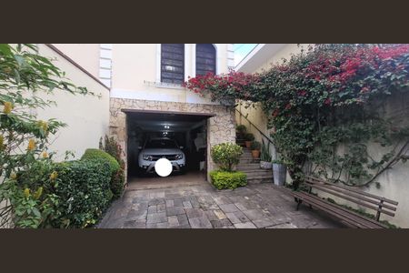 Casa à venda com 200m², 4 quartos e 5 vagasÁrea externa