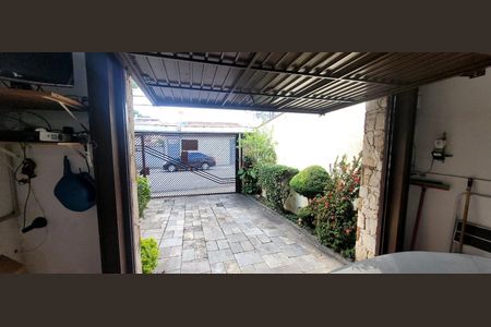 Casa à venda com 200m², 4 quartos e 5 vagasÁrea externa